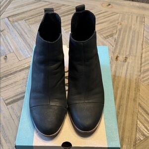 Toms Black Leather Chelsea Ankle Booties